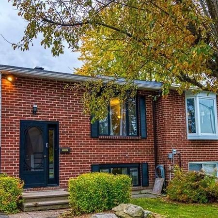 Castlerooms Homestay Отава Екстериор снимка